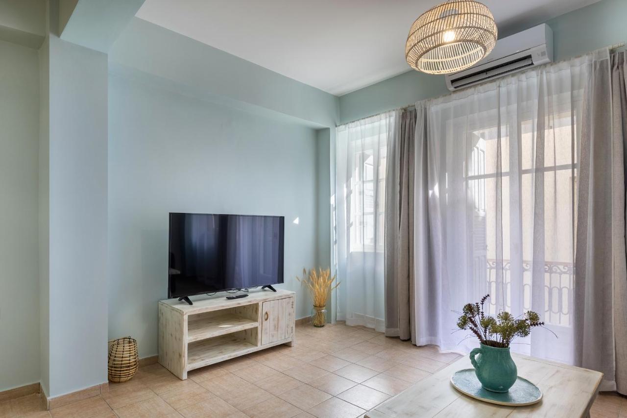 Grammata Suites Ermoupoli Luaran gambar