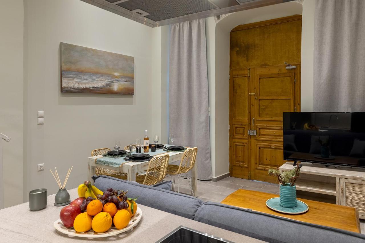Grammata Suites Ermoupoli Luaran gambar