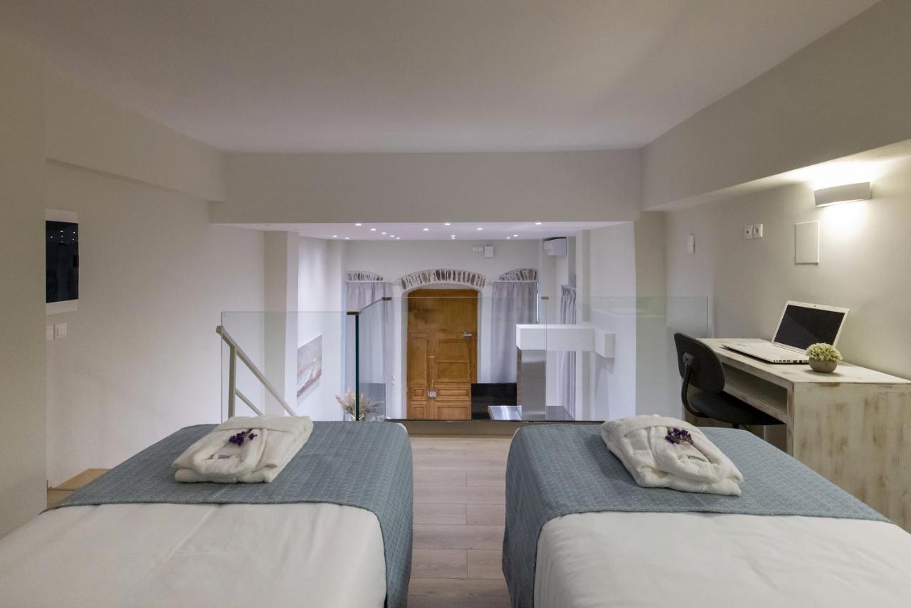 Grammata Suites Ermoupoli Luaran gambar