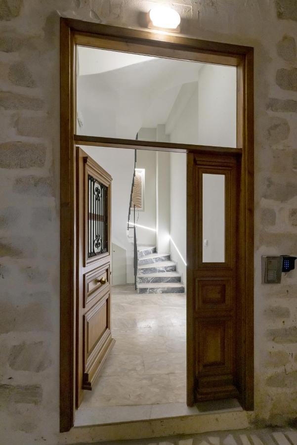 Grammata Suites Ermoupoli Luaran gambar